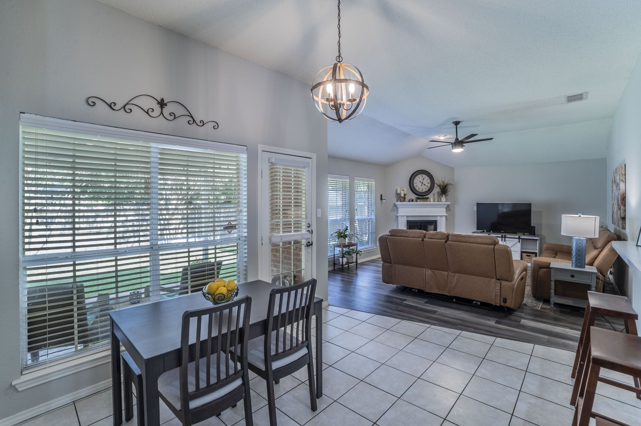 6405 Redstone Drive Arlington TX 76001