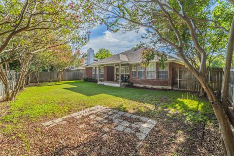 6405 Redstone Drive Arlington TX 76001