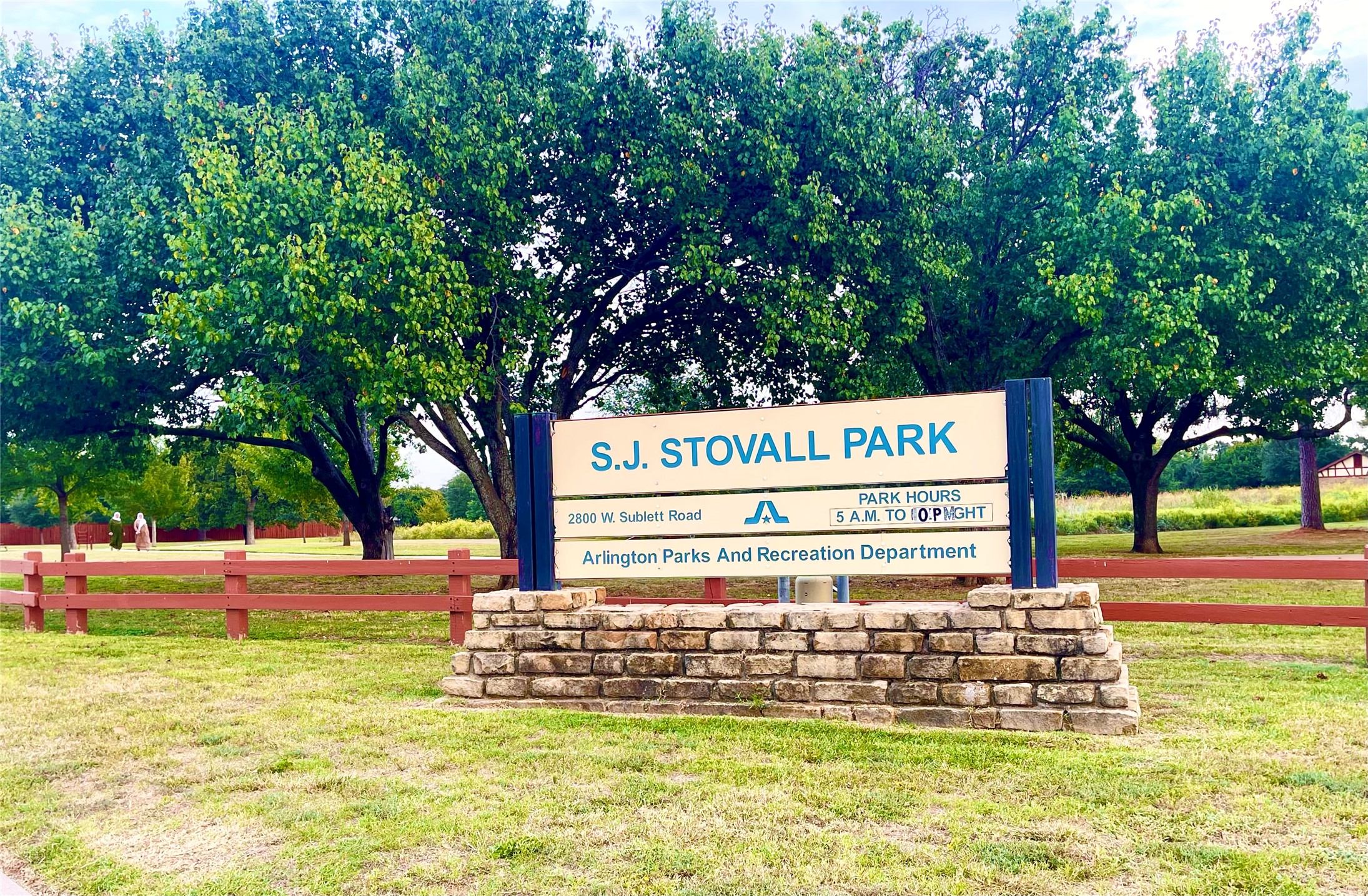 6405 Redstone Drive Arlington TX 76001