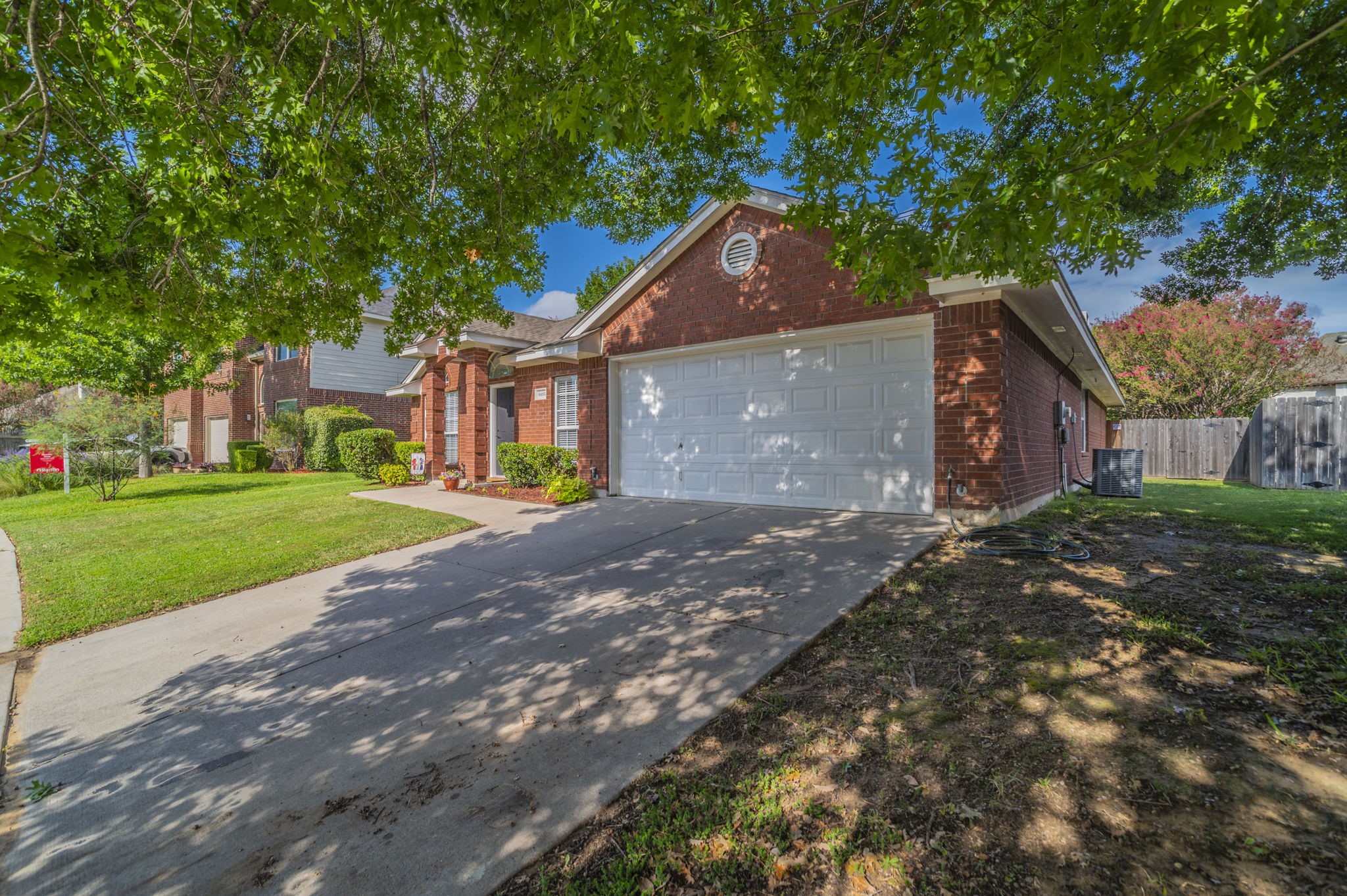 6405 Redstone Drive Arlington TX 76001