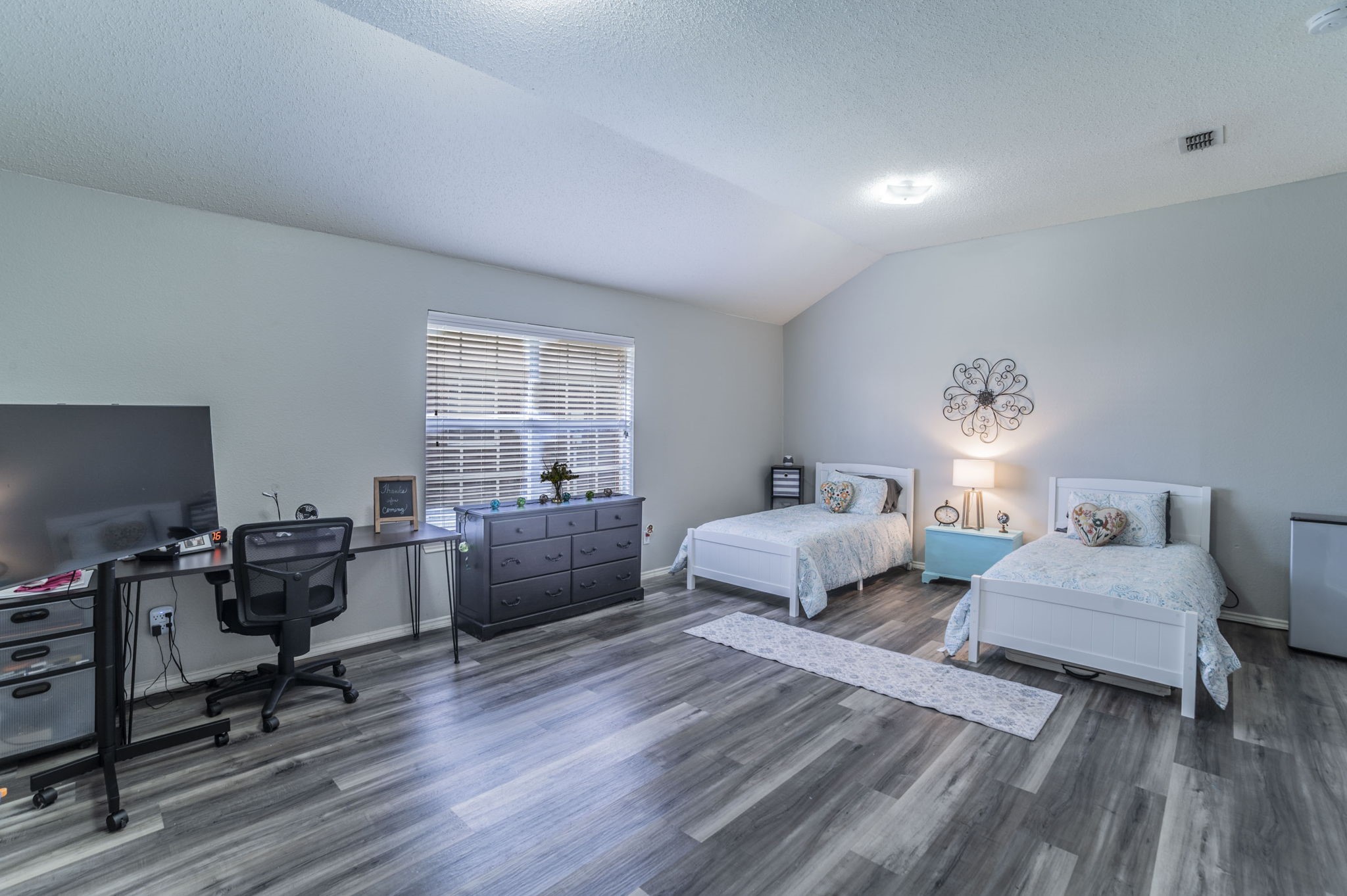 6405 Redstone Drive Arlington TX 76001