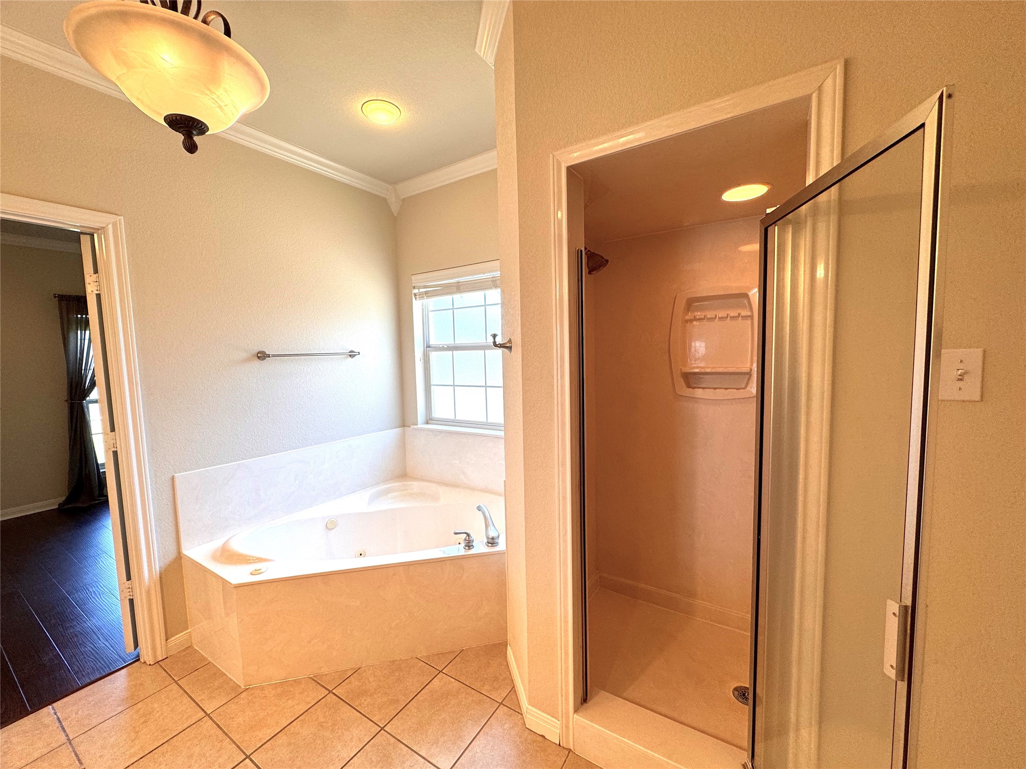 1128 Heatherwood Hewitt TX 76643