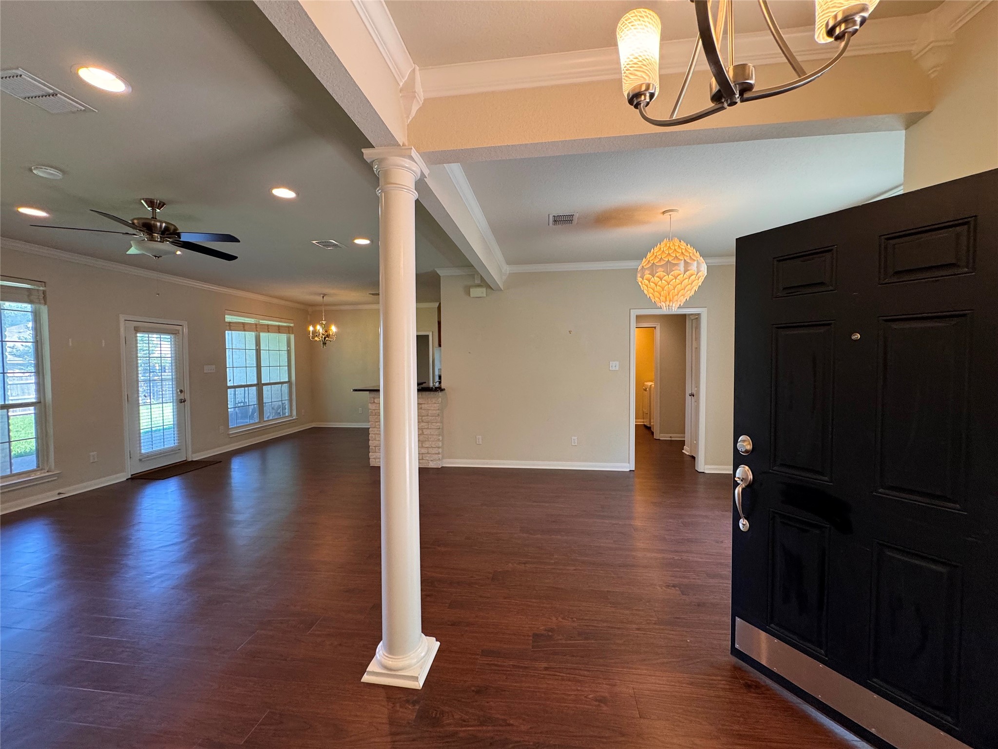 1128 Heatherwood Hewitt TX 76643