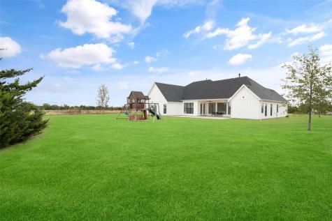 1267 Willy Vester Road Van Alstyne TX 75495