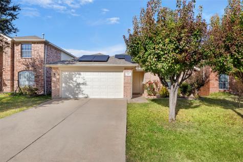 928 Wood Brook Drive Grand Prairie TX 75052