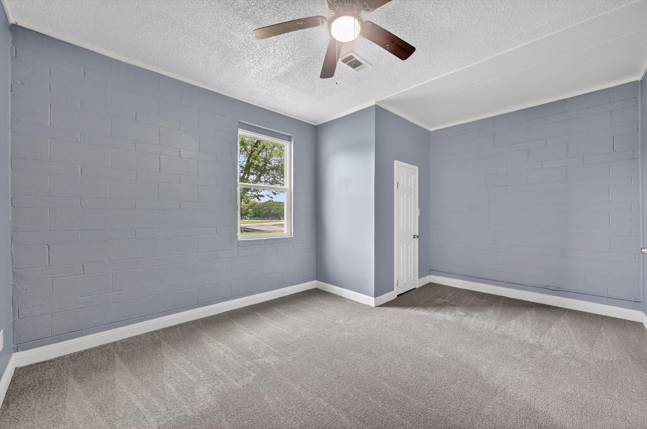 401 E Buffalo Street Forney TX 75126
