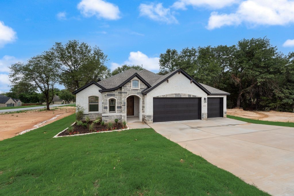 113 Bitsy Boyd TX 76023