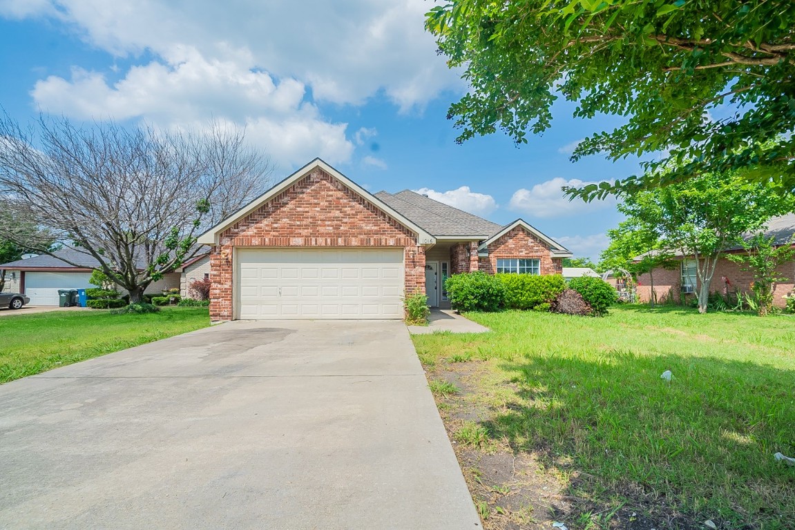 1016 Woodside Lane Seagoville TX 75159