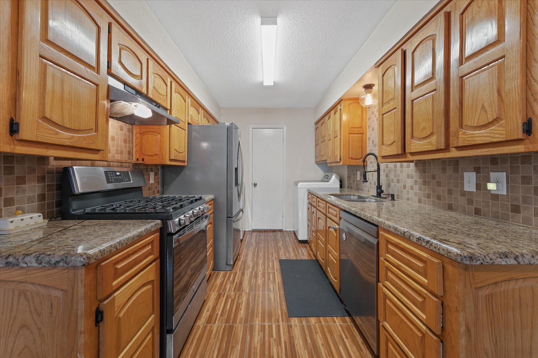 2529 Freedom Lane Denton TX 76209