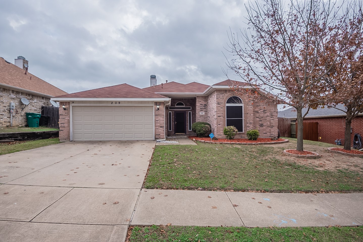 209 Armstrong Drive Cedar Hill TX 75104