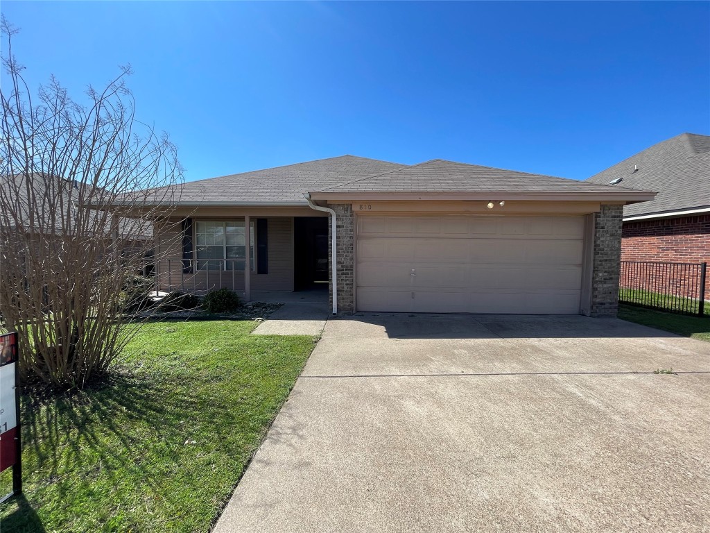 810 Rambling Court Granbury TX 76049