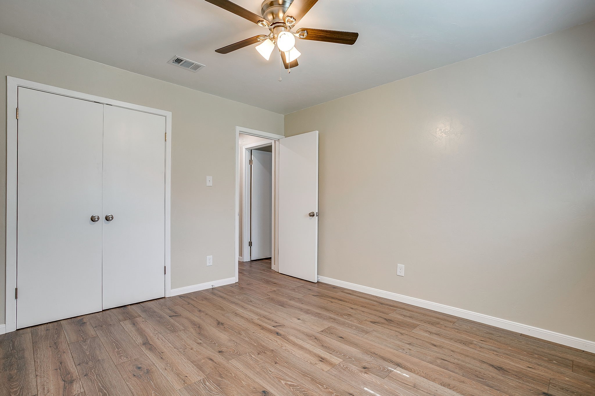 309 Sundown Court Burleson TX 76028