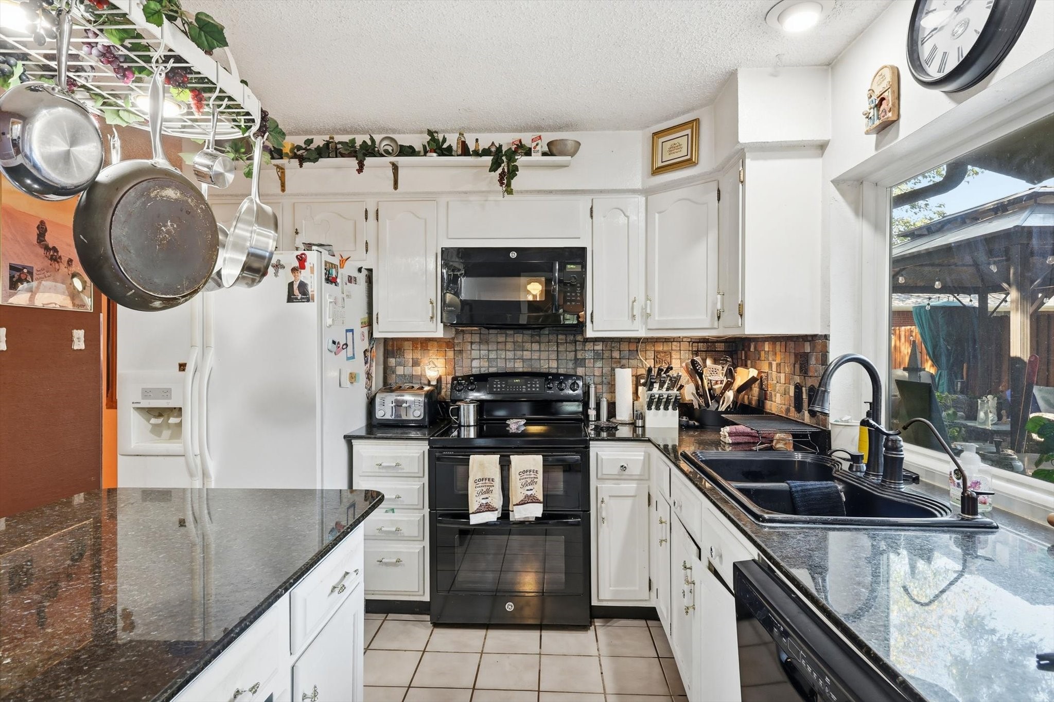 2909 Oakridge Drive Bedford TX 76021