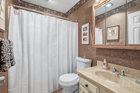 2909 Oakridge Drive Bedford TX 76021