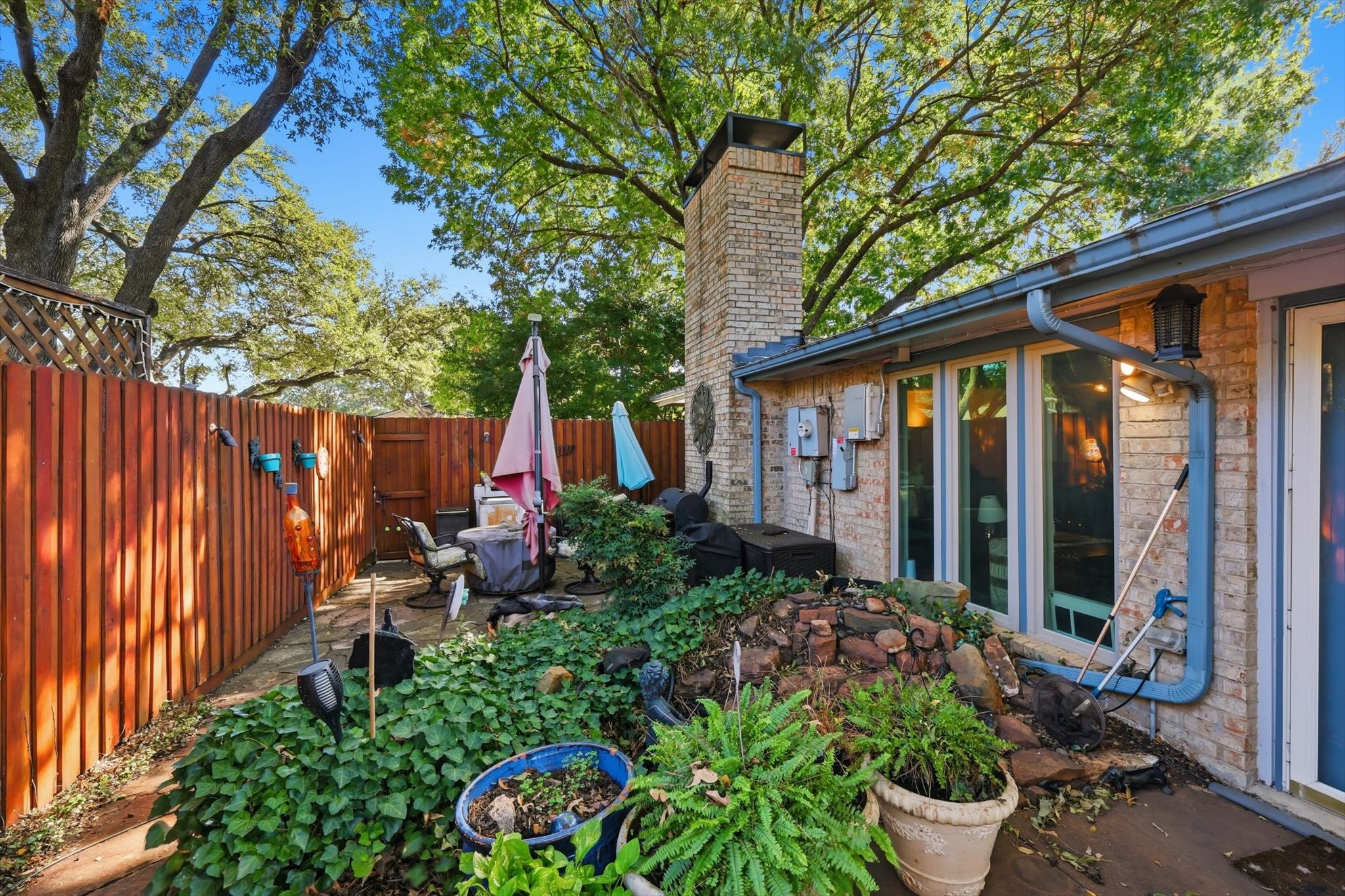 2909 Oakridge Drive Bedford TX 76021