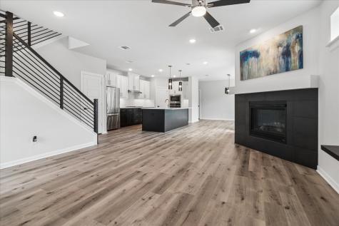 1585 Jackson Street Carrollton TX 75006