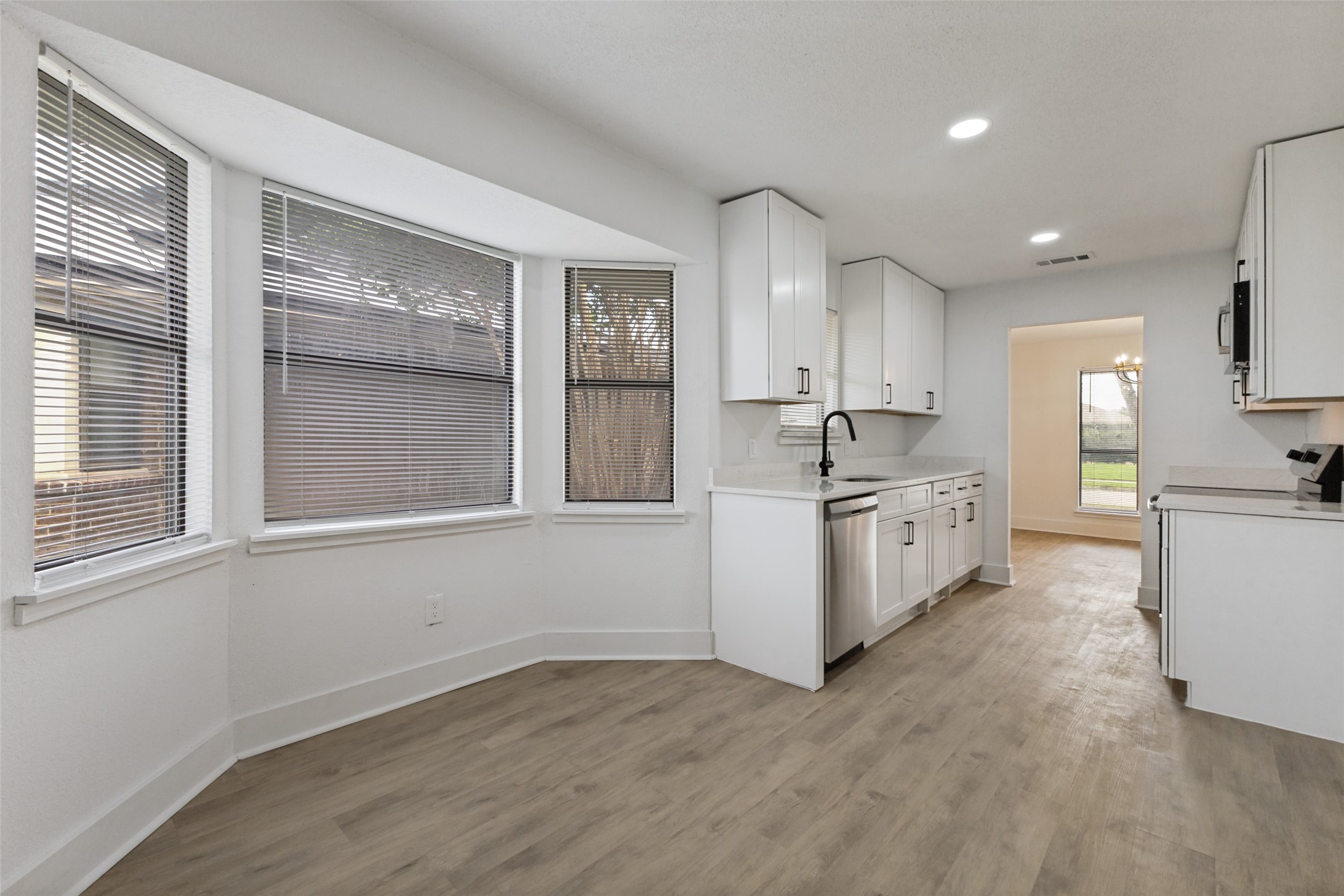 418 Dinalynn Street Mesquite TX 75149