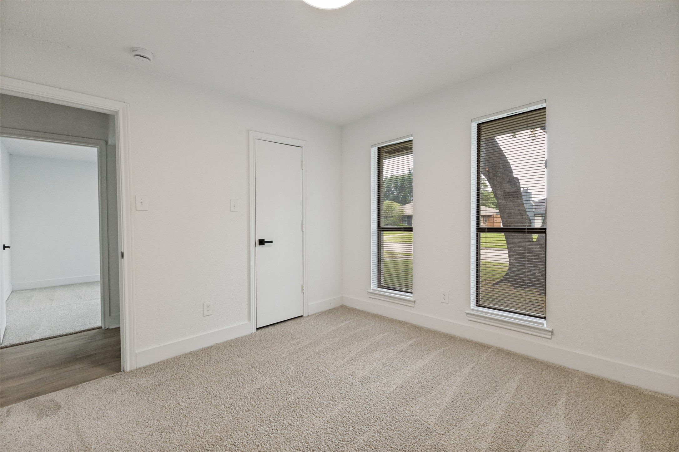 418 Dinalynn Street Mesquite TX 75149