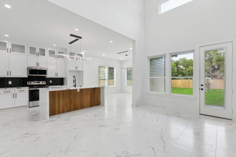 4715 S Denley Drive Dallas TX 75216