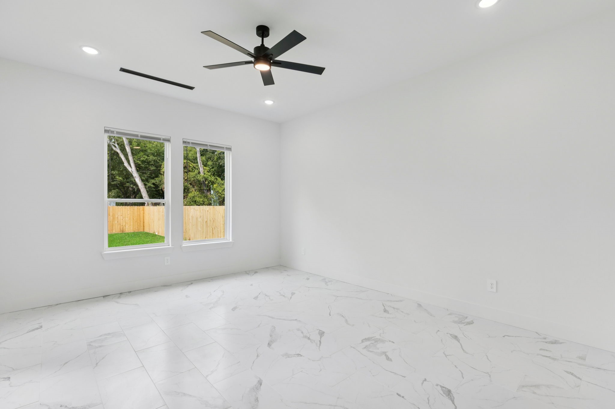 4715 S Denley Drive Dallas TX 75216