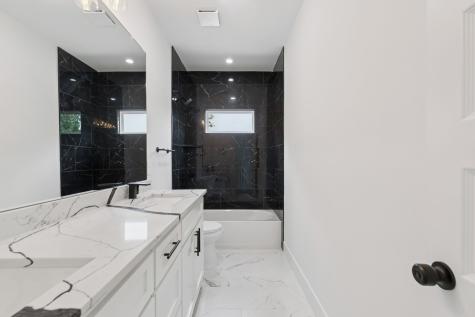 4715 S Denley Drive Dallas TX 75216
