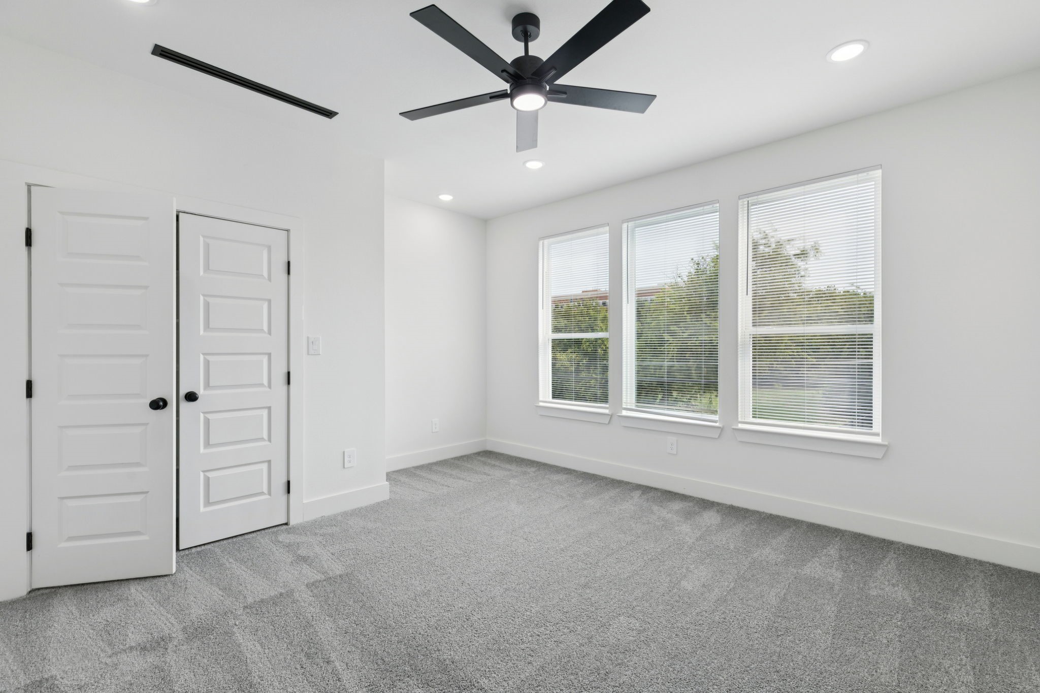 4715 S Denley Drive Dallas TX 75216