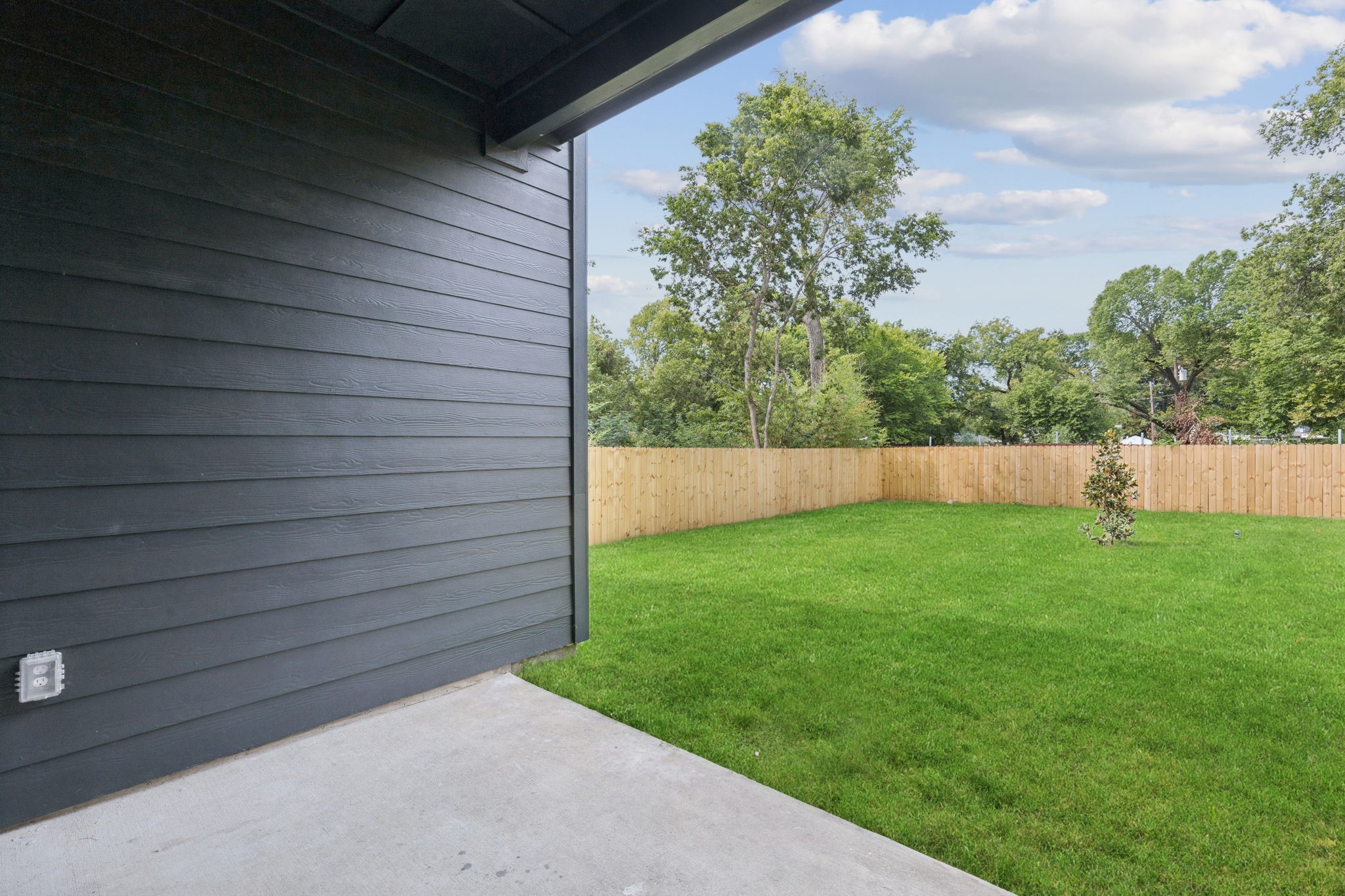 4715 S Denley Drive Dallas TX 75216
