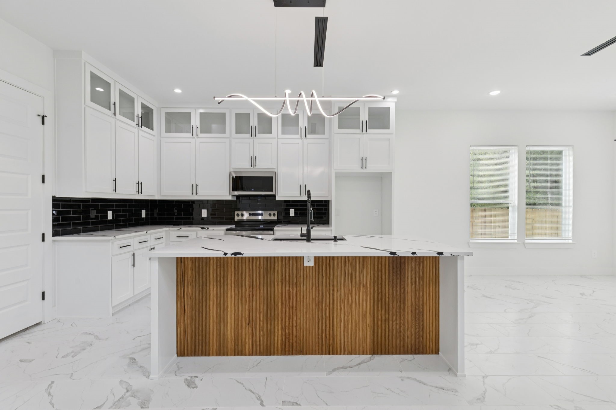 4715 S Denley Drive Dallas TX 75216
