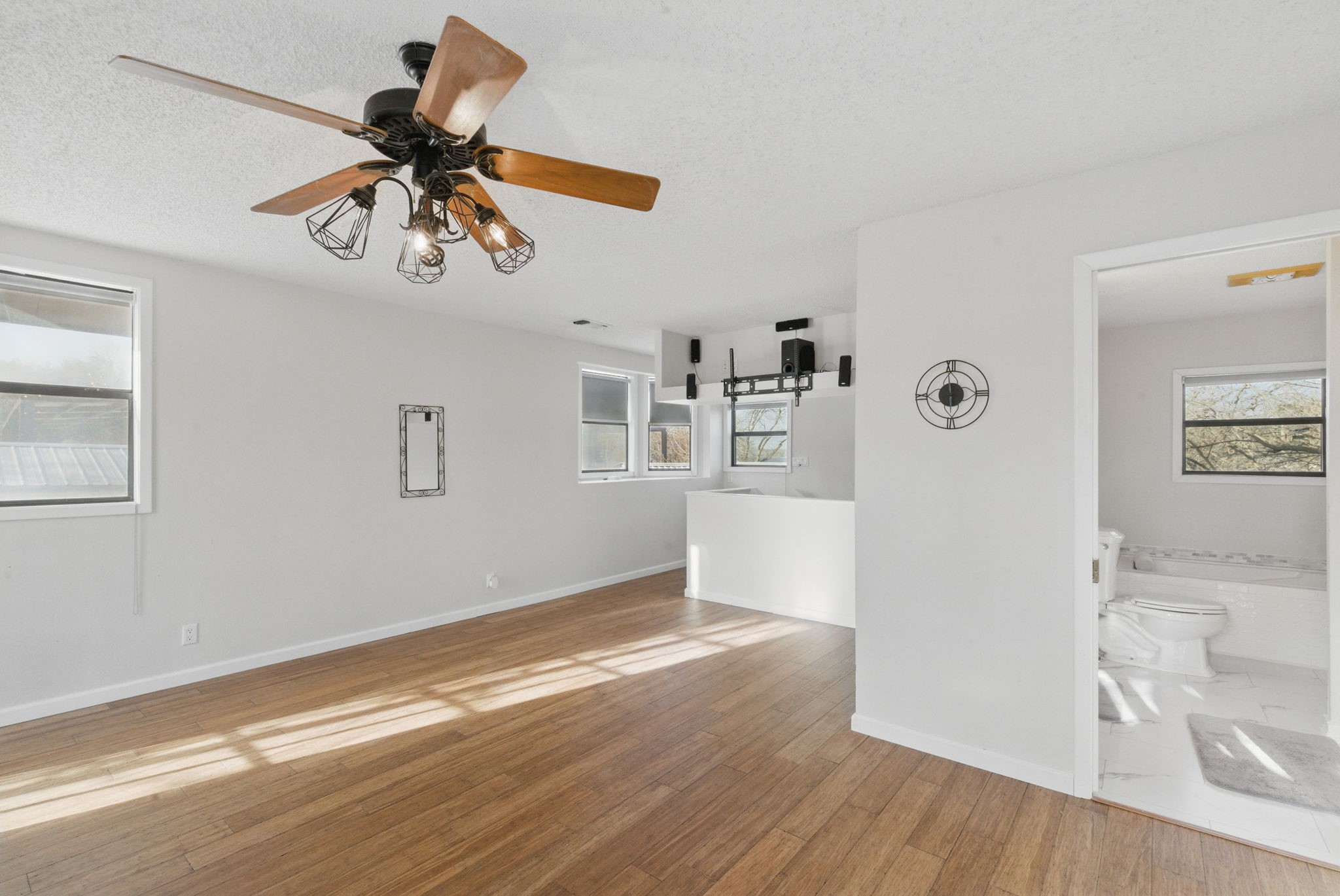 215 County Road 564 Eastland TX 76448