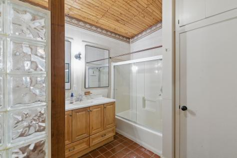 215 County Road 564 Eastland TX 76448