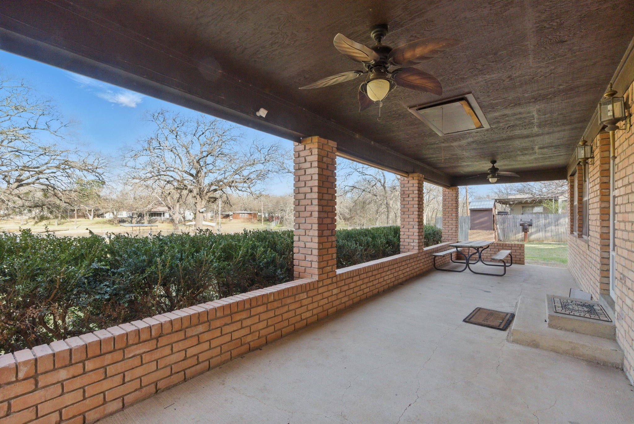 215 County Road 564 Eastland TX 76448