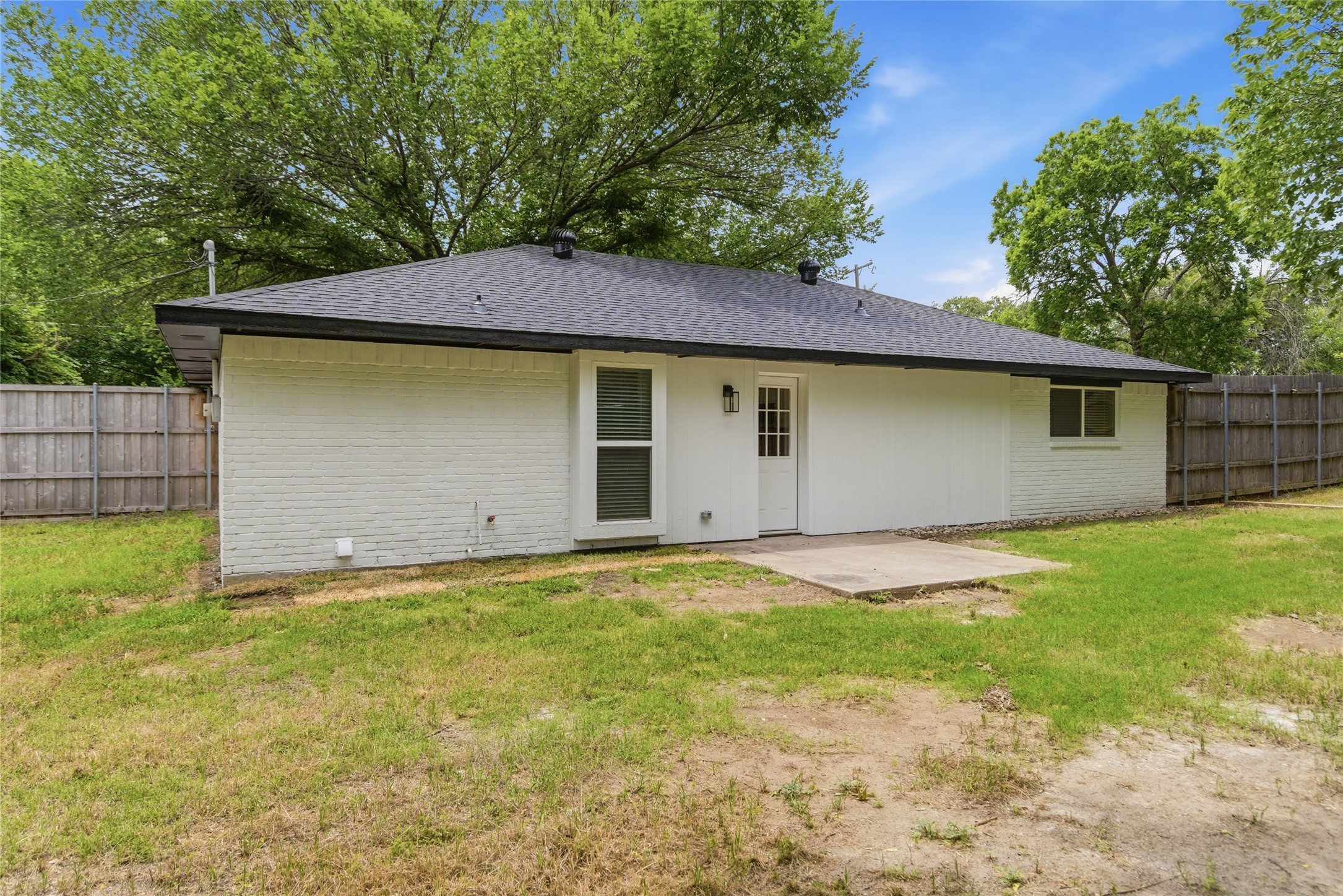 610 Galbraith Street Lake Dallas TX 75065