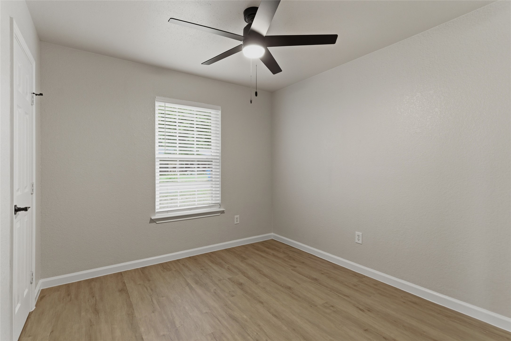 610 Galbraith Street Lake Dallas TX 75065
