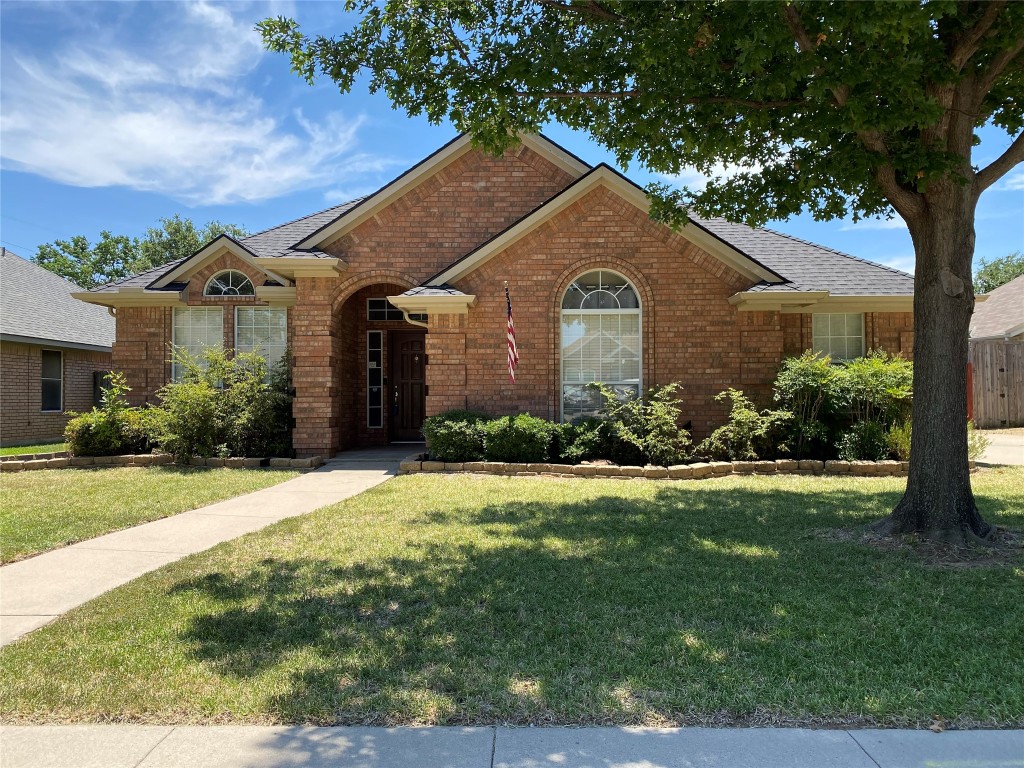 9116 Hialeah Circle S North Richland Hills TX 76182
