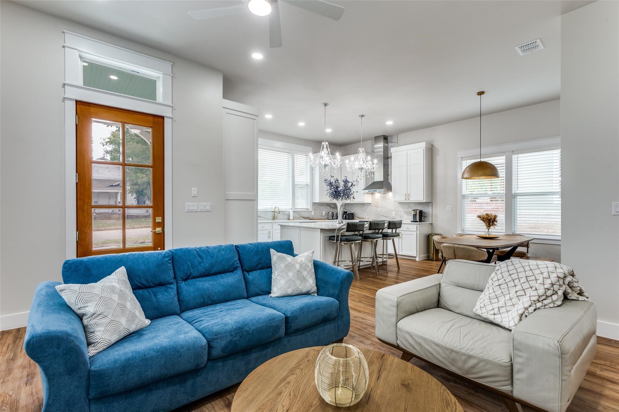 1309 E Peach Street Fort Worth TX 76102