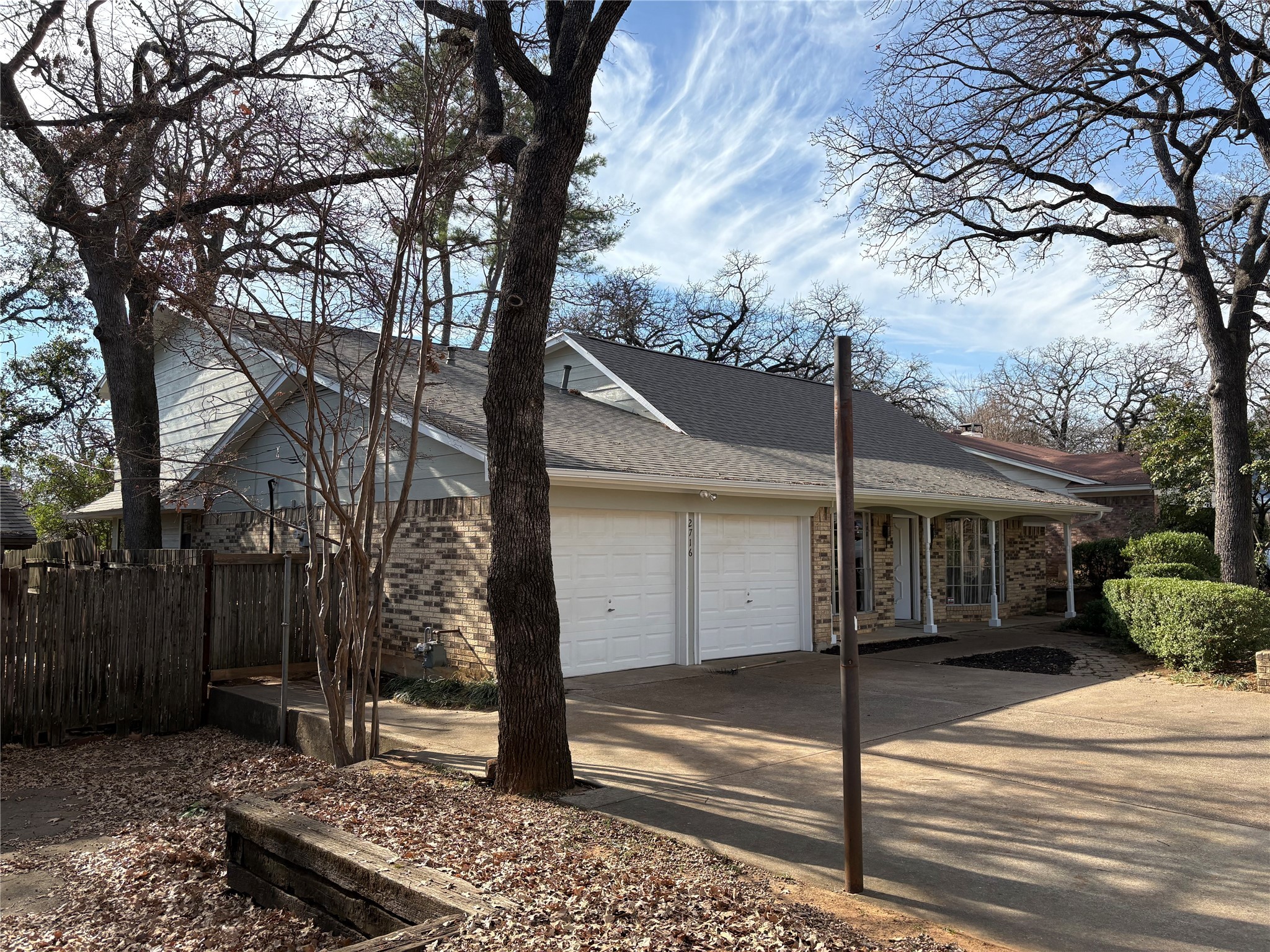 2716 Plover Lane Irving TX 75060