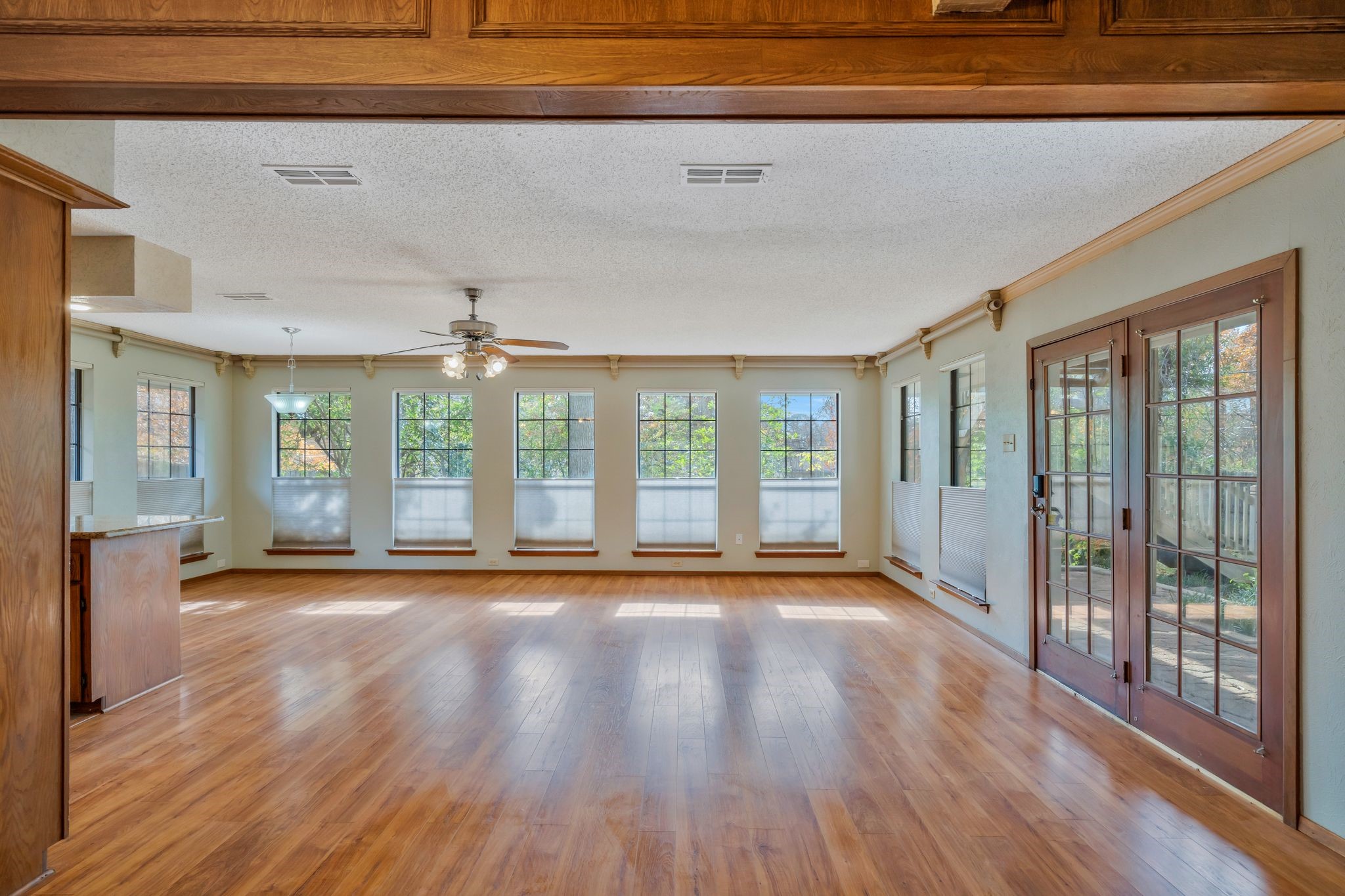 2716 Plover Lane Irving TX 75060