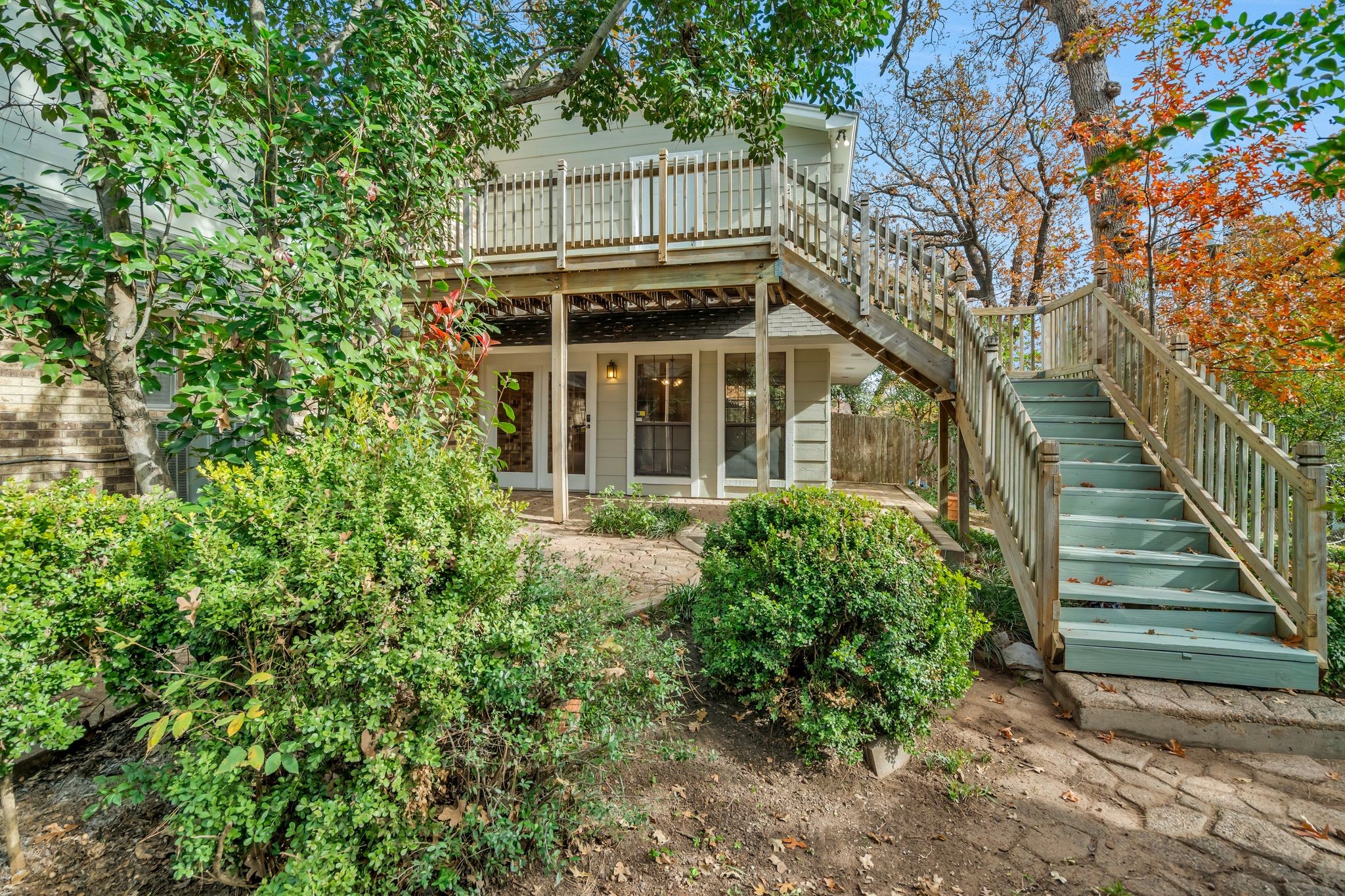 2716 Plover Lane Irving TX 75060