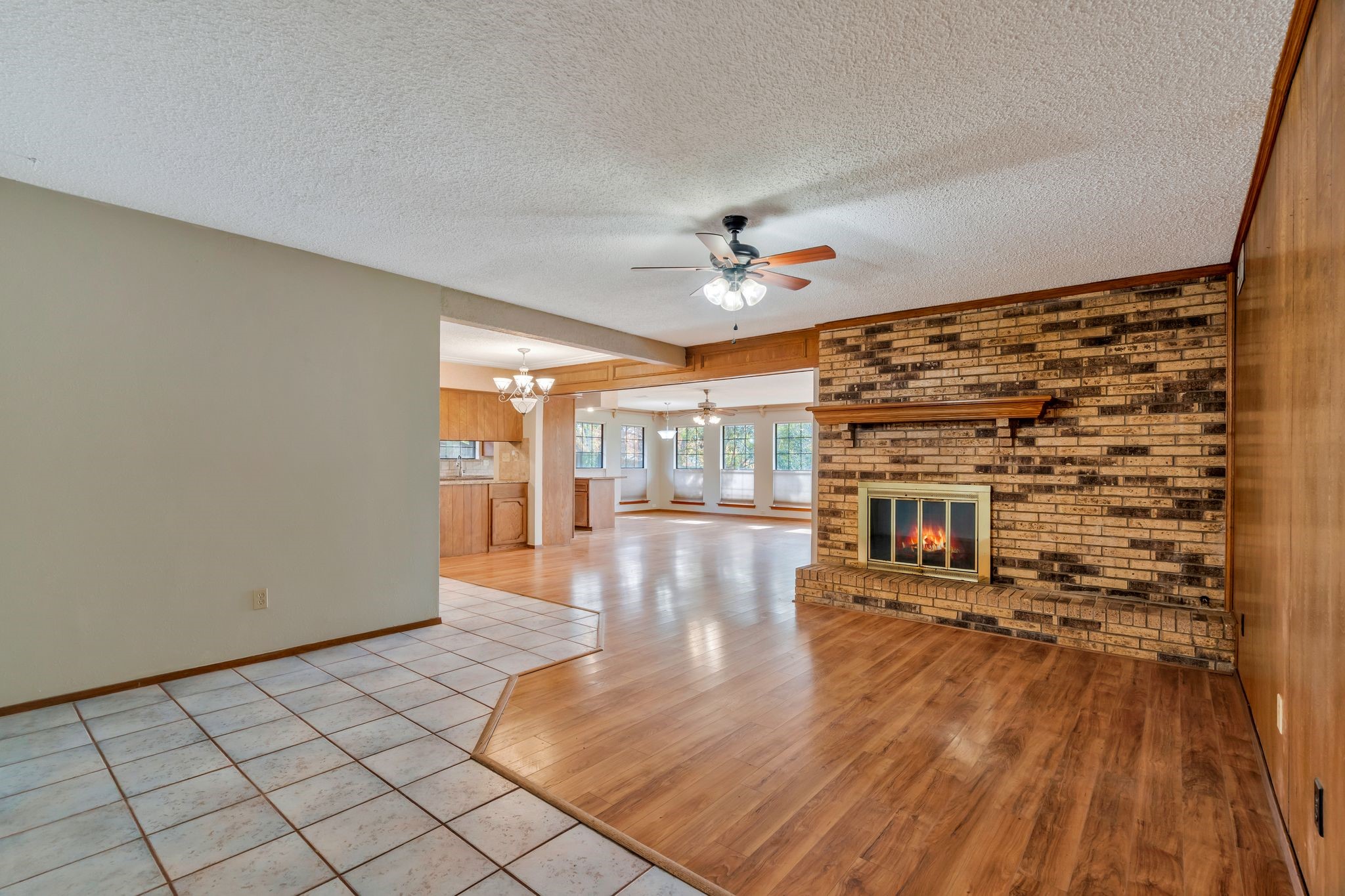 2716 Plover Lane Irving TX 75060