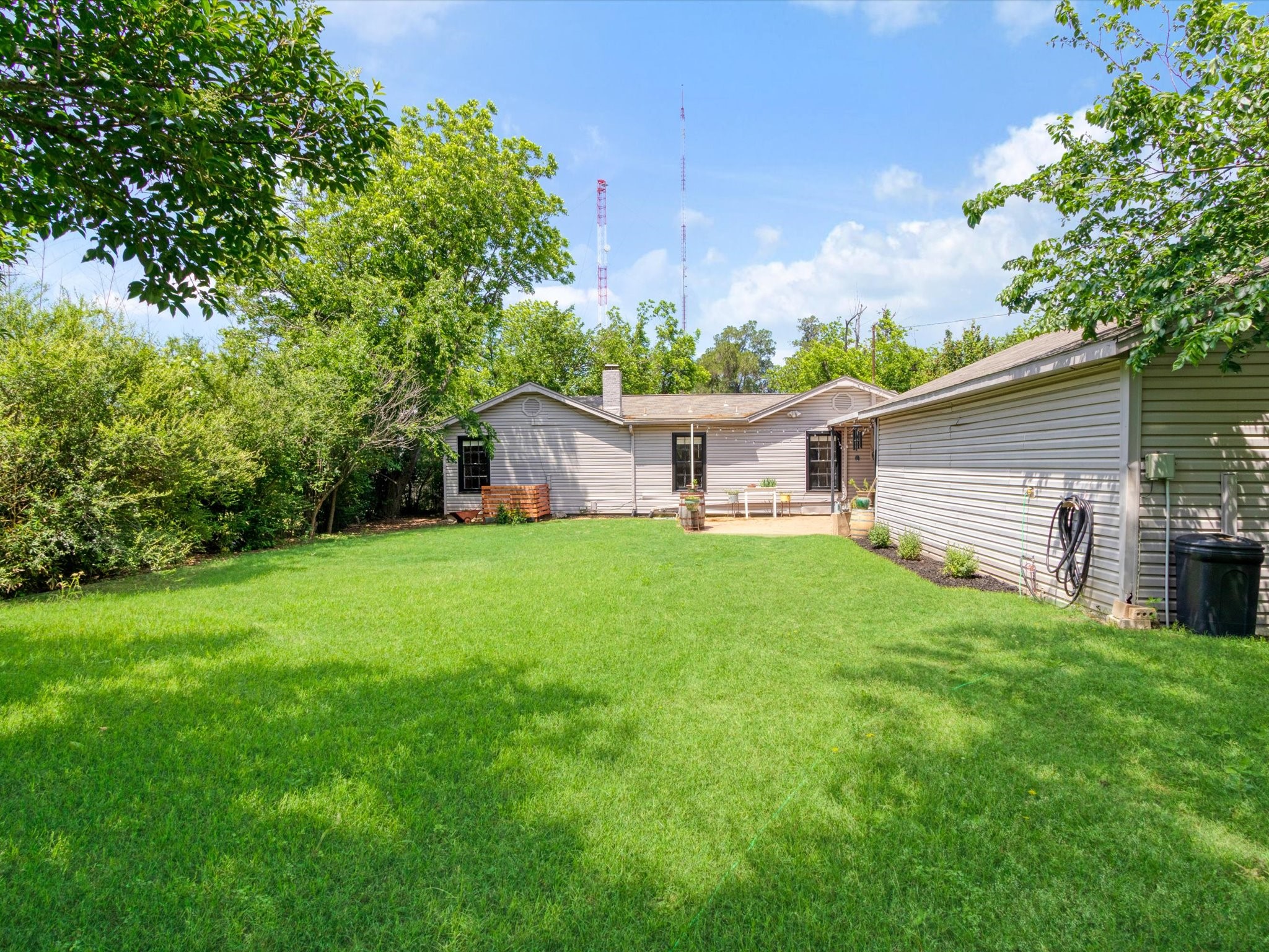 1813 Martel Avenue Fort Worth TX 76103