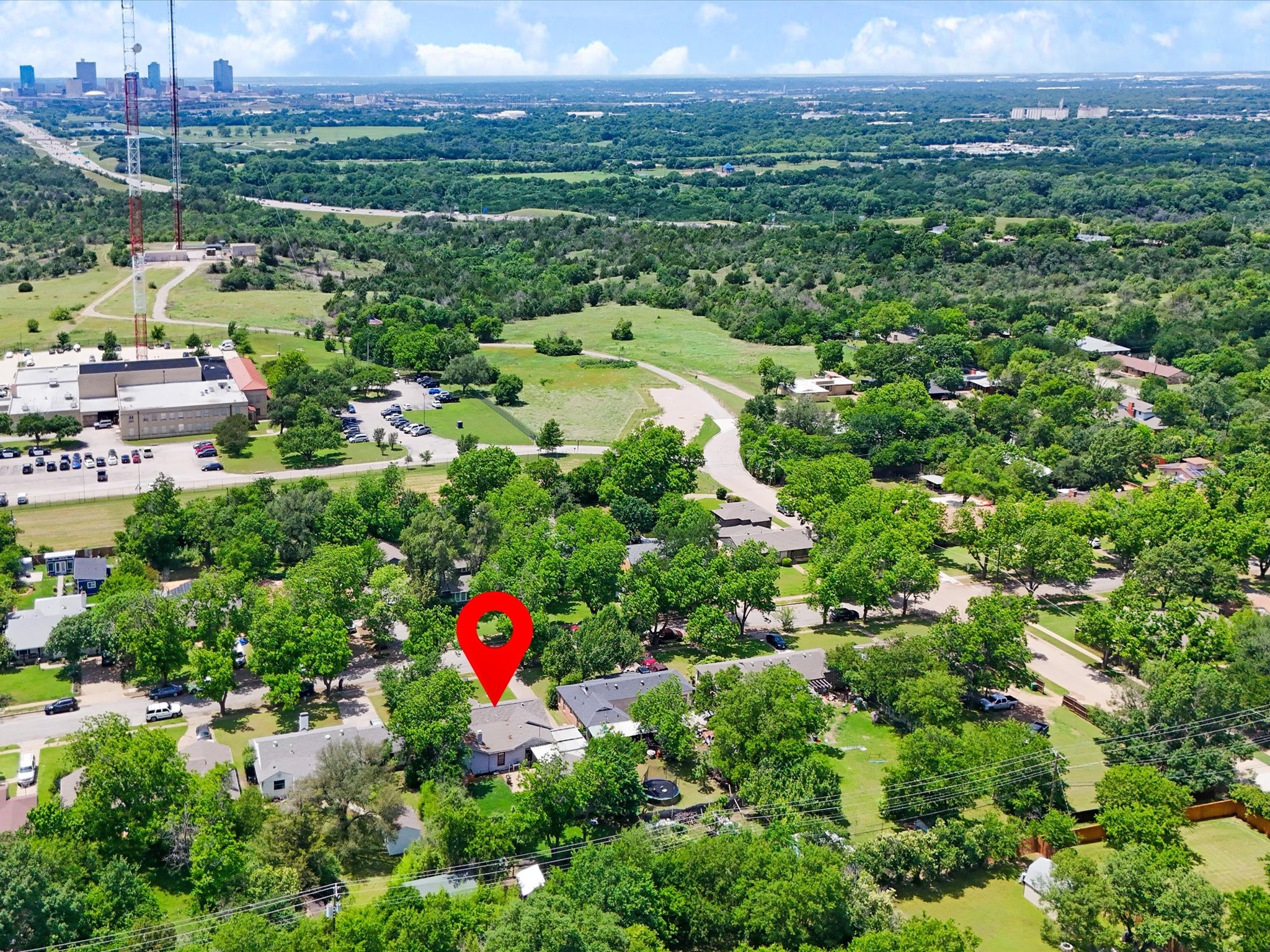 1813 Martel Avenue Fort Worth TX 76103