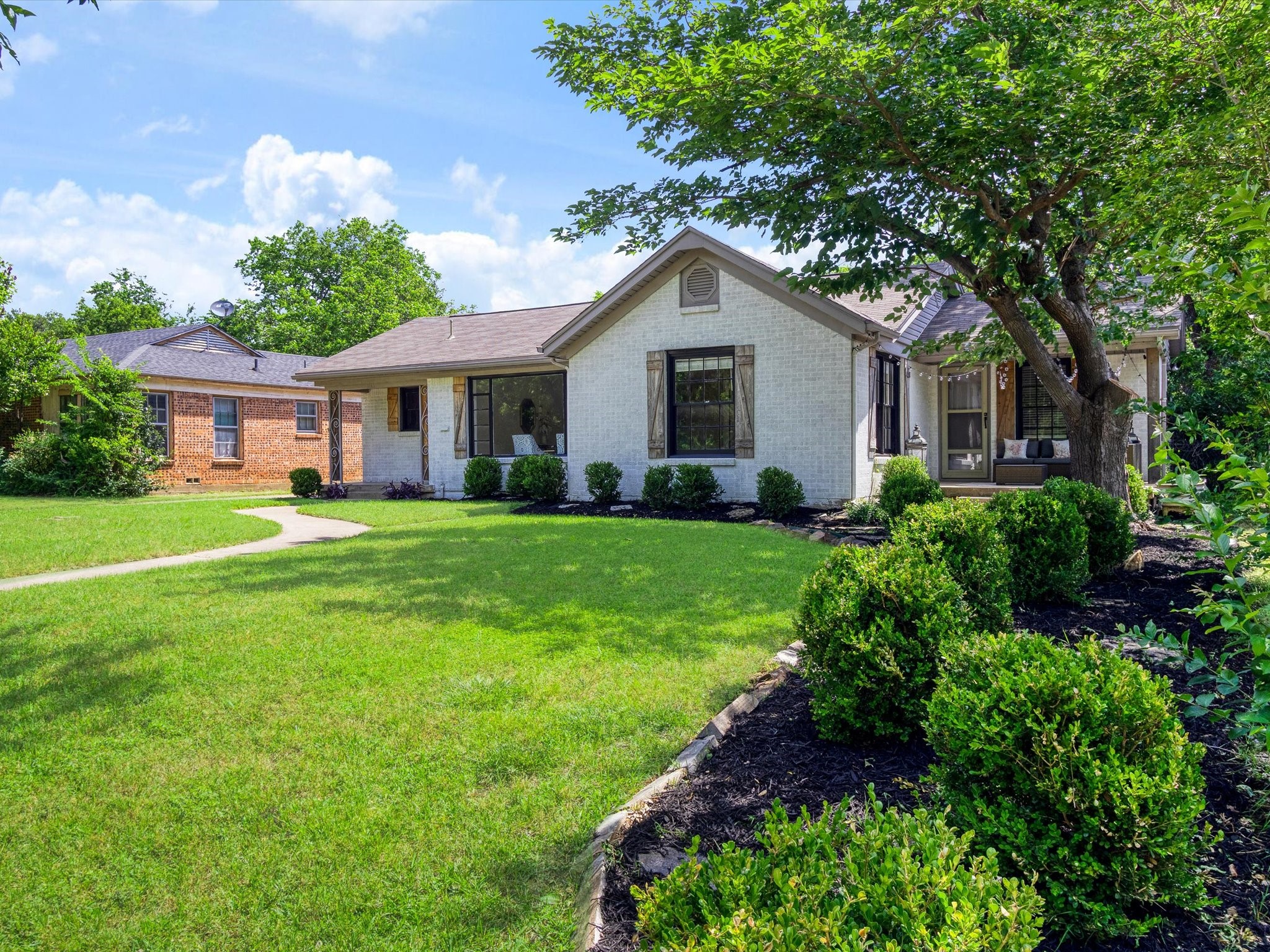 1813 Martel Avenue Fort Worth TX 76103