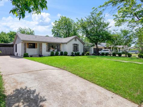1813 Martel Avenue Fort Worth TX 76103