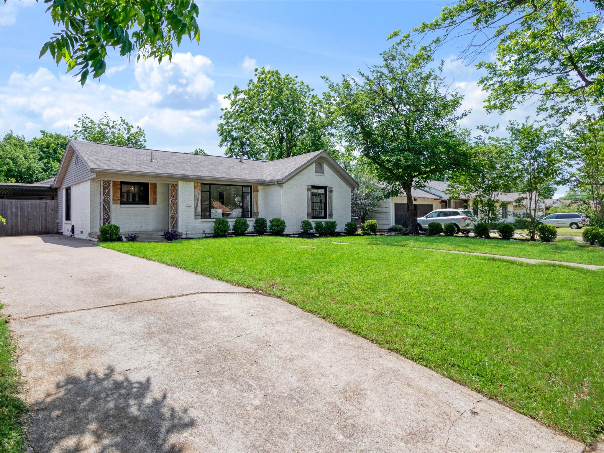 1813 Martel Avenue Fort Worth TX 76103