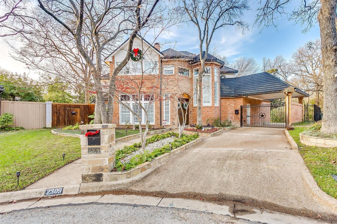 2309 Newforest Court Arlington TX 76017
