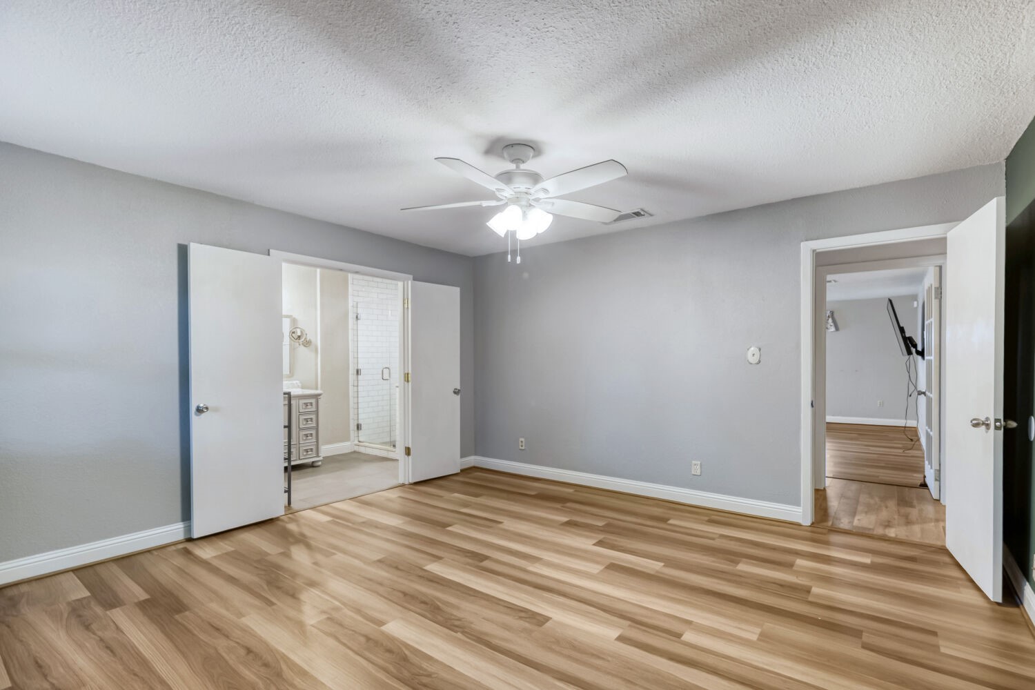 405 College Avenue Keller TX 76248