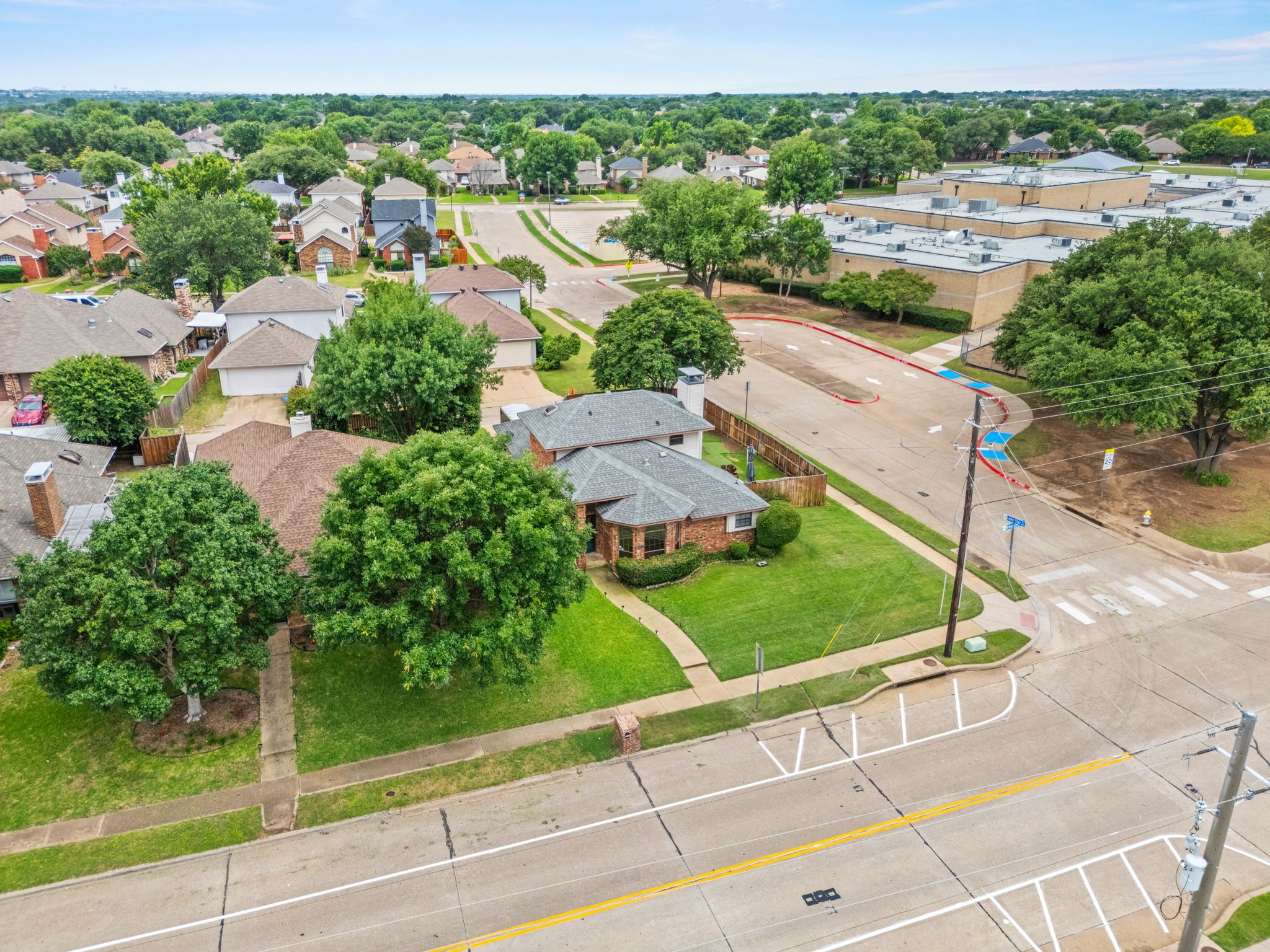 2060 Arbor Creek Drive Carrollton TX 75010