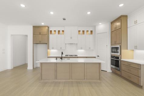 5425 Varian Drive Aubrey TX 76227