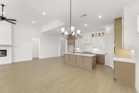 5425 Varian Drive Aubrey TX 76227