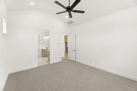 5425 Varian Drive Aubrey TX 76227